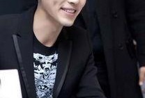 玄彬最新签名爆料,深情告白粉丝，浪漫气息弥漫